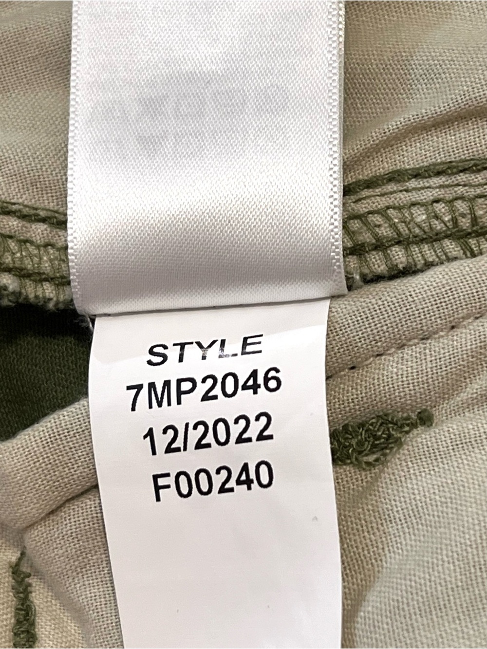 Lucky Brand Men's Chino Shorts, Flat Front, Color Olive Green, Size 31 - Picture 13 of 14